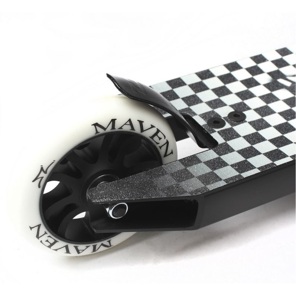 Самокат AO Maven 2022 Complete-4.6" x 19.5" Black