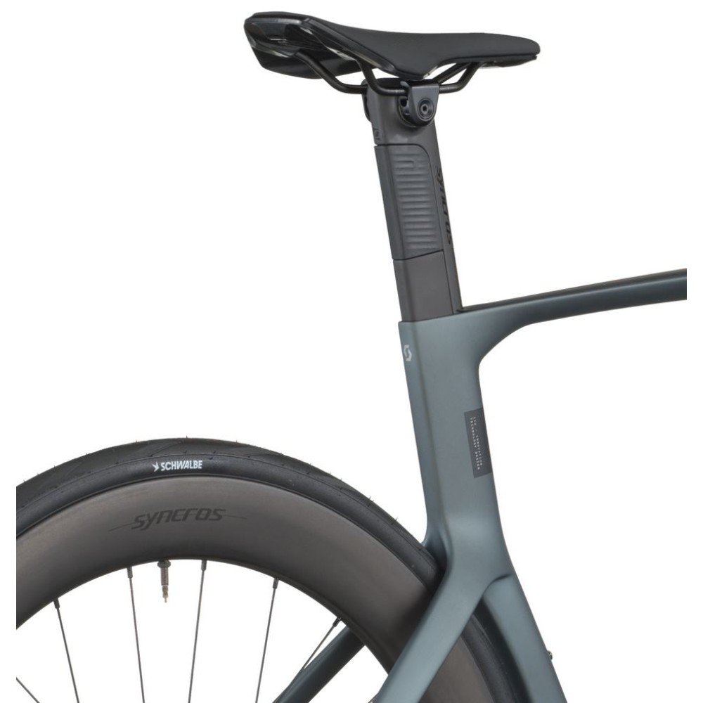 Шоссейный велосипед Scott Foil RC 20