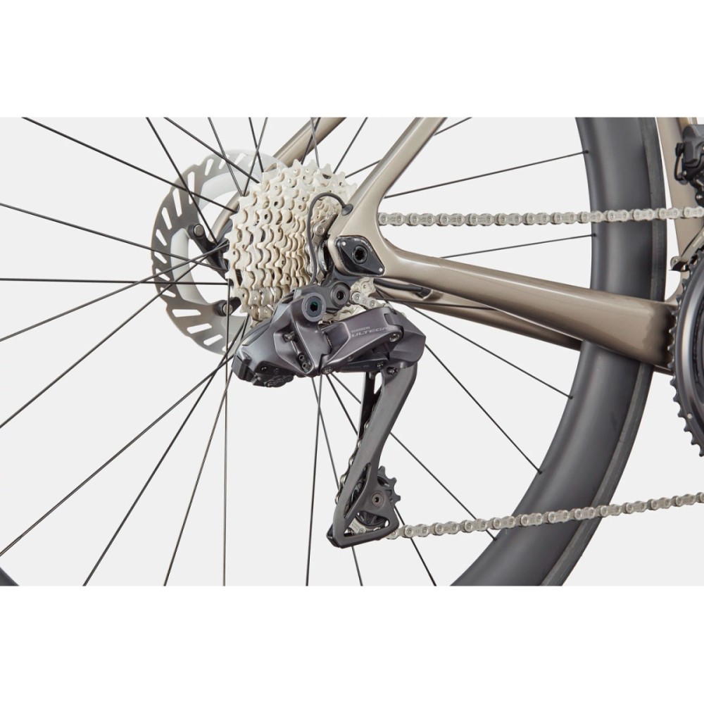 Велосипед Cannondale 700 U S6 EVO Carbon 2 - 2025