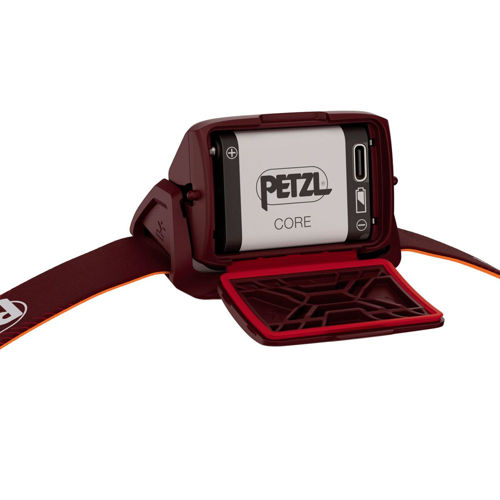 Купить  Фонарь налобный Petzl Actik Core