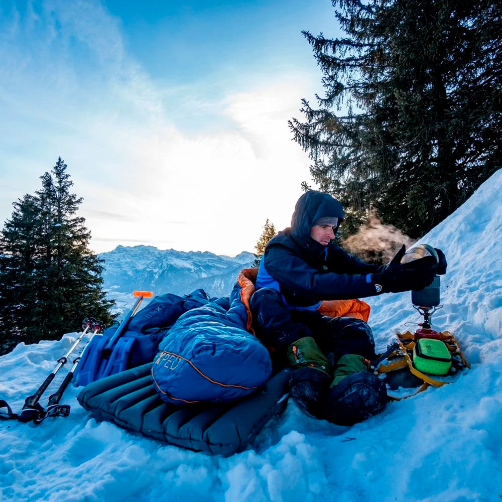 Купить  Каремат надувной Exped Dura 6R MW